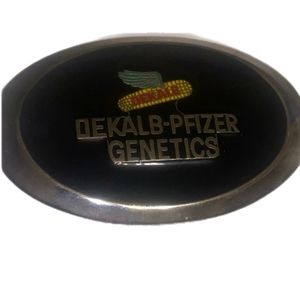 Vintage Dekalb Belt Buckle Agri Pfizer Genetics Farm Seeds Ag Corn Wings